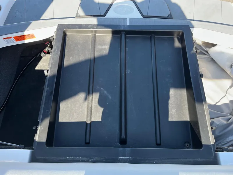 Slide: The Image of Axis T220 2022 - 33