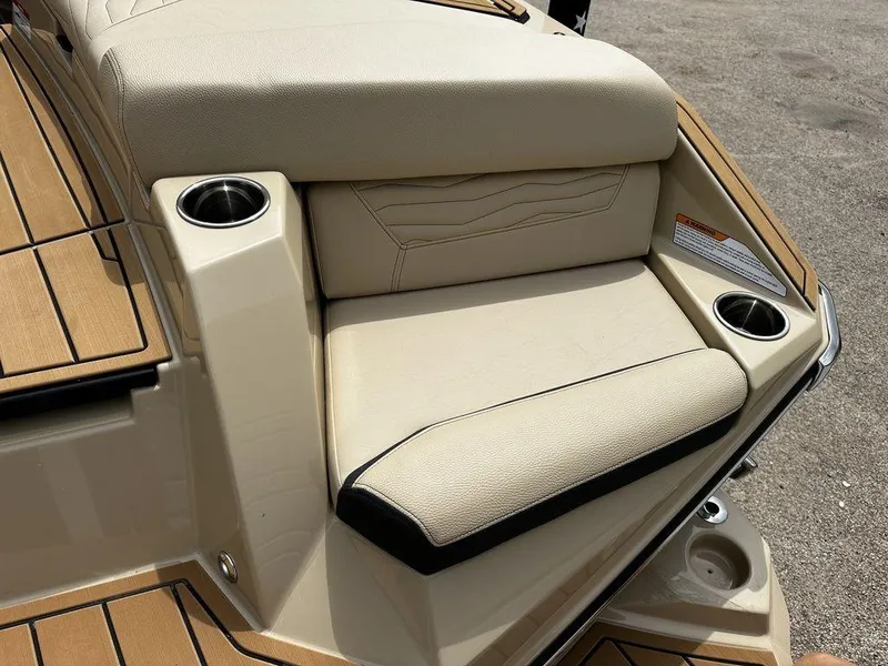 Slide: The Image of Nautique Super Air Nautique G25 2025 - 15