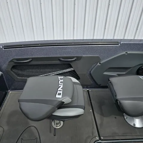 Slide: The Image of Lund 189 Tyee GL 2025 - 14