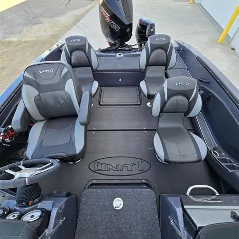 Slide: The Image of Lund 189 Pro V GL 2025 - 12