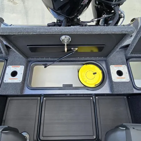 Slide: The Image of Lund 189 Pro V GL 2025 - 15