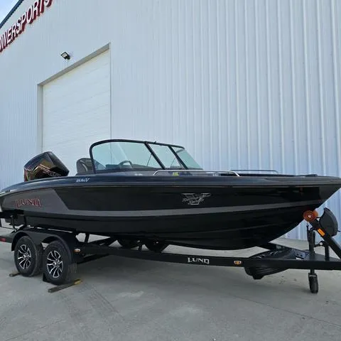 Slide: The Image of Lund 189 Pro V GL 2025 - 4