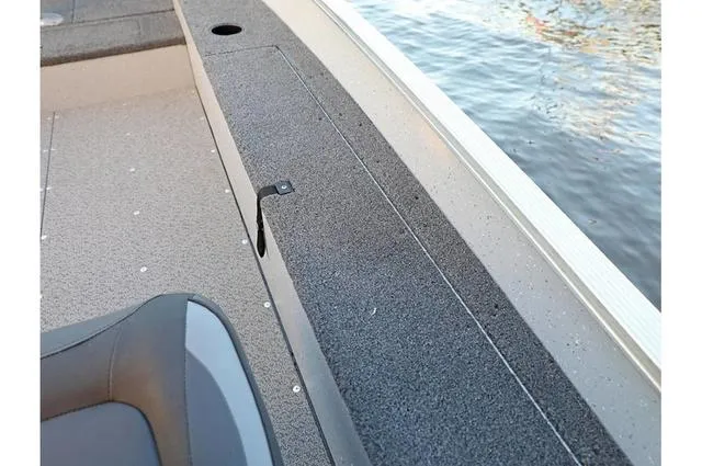 Slide: The Image of Lund 1600 Fury Tiller 2024 - 5