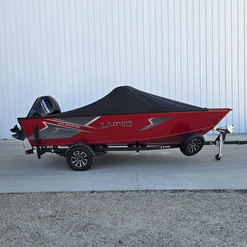 Slide: The Image of Lund 1675 Adventure Sport 2024 - 5