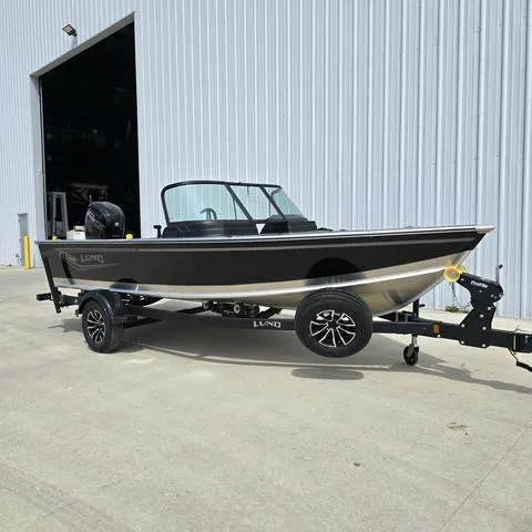 Slide: The Image of Lund 1875 Alaskan Sport 2025 - 3