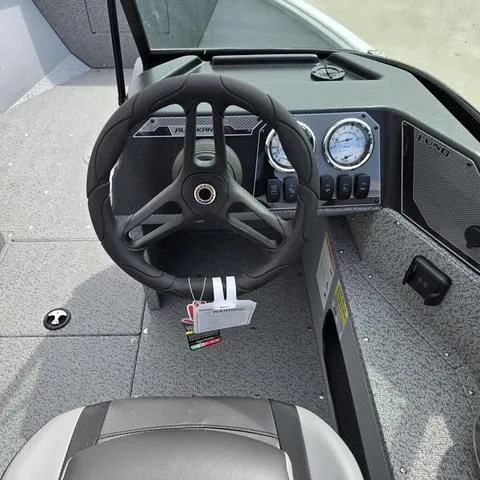 Slide: The Image of Lund 1875 Alaskan Sport 2025 - 8