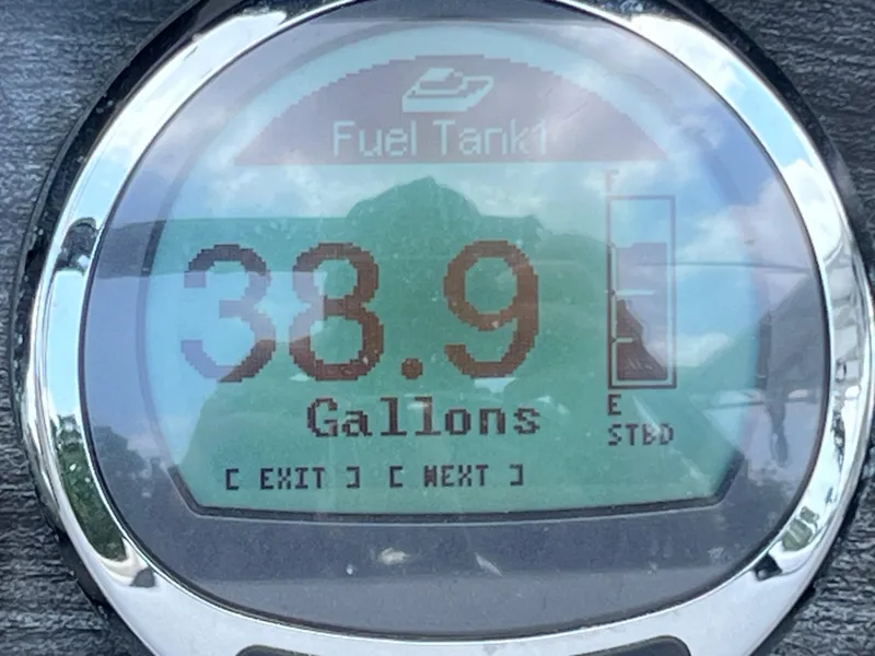 Slide: The Image of Harris Solstice 220 w/ Mecury VERADO 250 2017 - 36