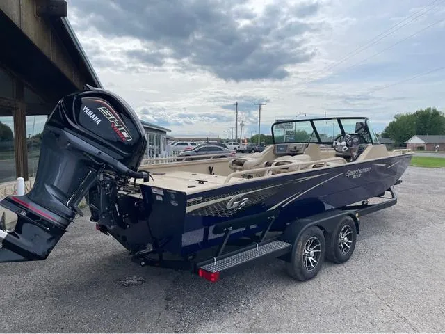 Slide: The Image of G3 Sportsman 2400 2025 - 3