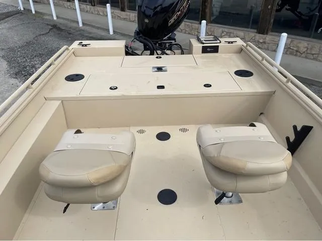 Slide: The Image of G3 Sportsman 2400 2025 - 9