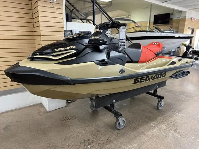 Slide: The Image of Sea-Doo RXT-X 2025 - 1