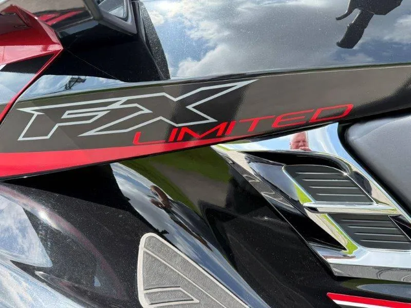 Slide: The Image of Yamaha FX CRUISER SVHO LIMITED 2018 - 13