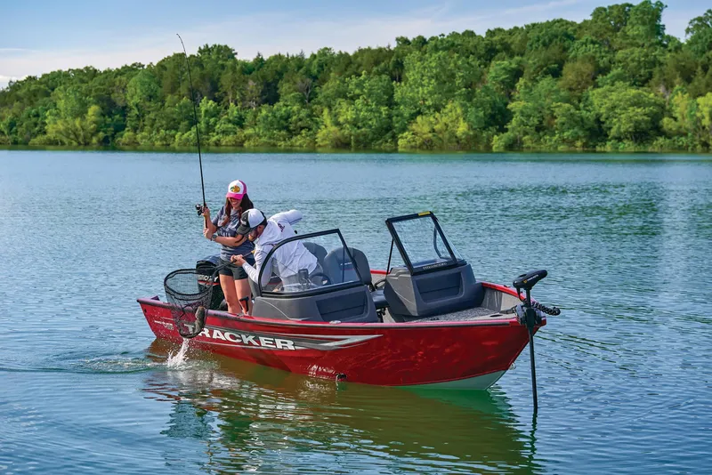 Slide: The Image of Tracker Pro Guide V-16 WT 2025 - 53