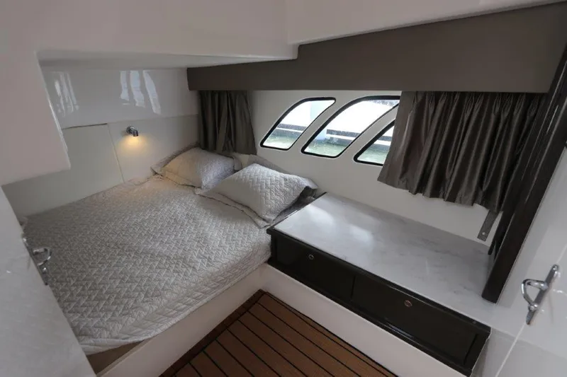 Slide: The Image of Intrepid 475 Sport Yacht 2019 - 51