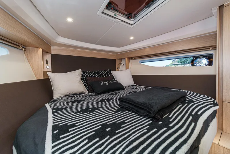 Slide: The Image of Bavaria SR36 2023 - 50