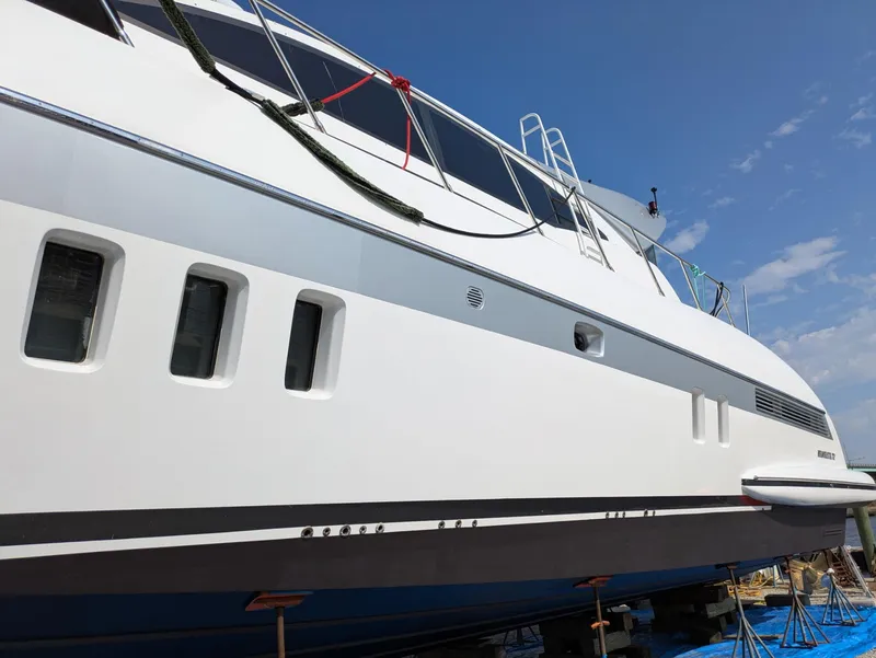 Slide: The Image of Mangusta 72 Express 2010 - 59