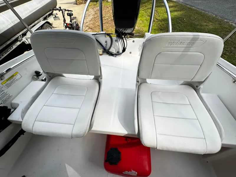 Slide: The Image of 2013 Boston Whaler 150 Super Sport - 17
