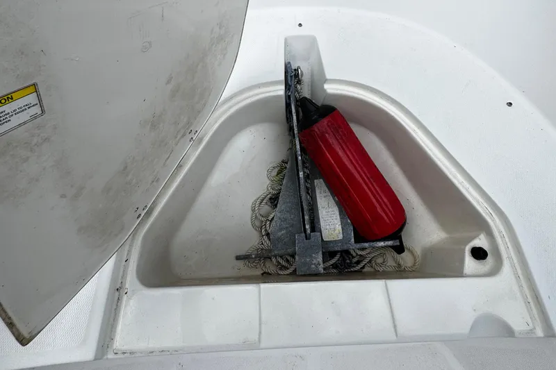 Slide: The Image of 2013 Boston Whaler 150 Super Sport - 18