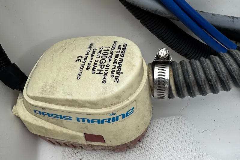 Slide: The Image of 2013 Boston Whaler 150 Super Sport - 22