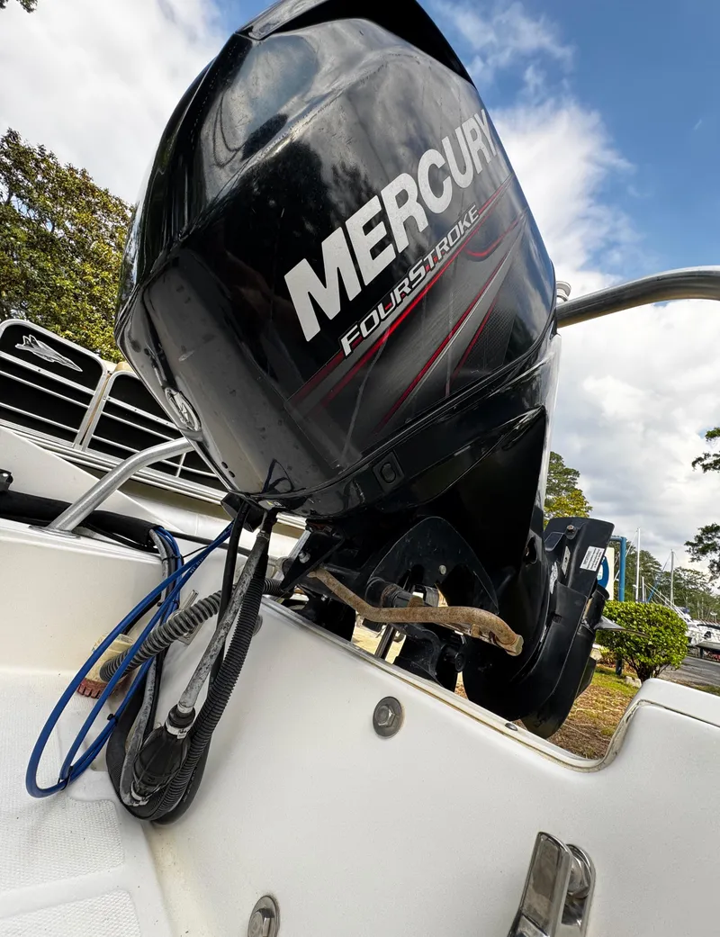 Slide: The Image of 2013 Boston Whaler 150 Super Sport - 28