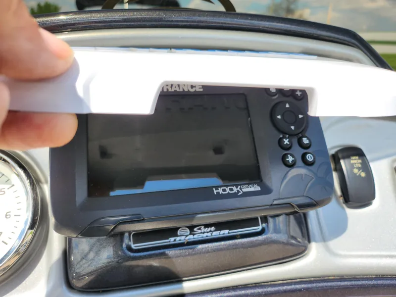 Slide: The Image of 2021 Sun Tracker Fishin' Barge 20 DLX dashboard with Lowrance Hook fish finder. - 26