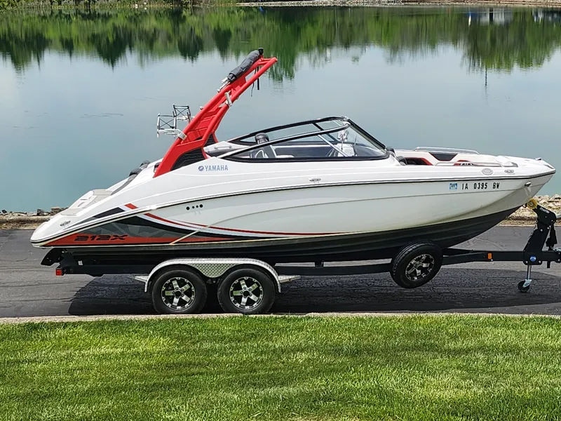 Slide: The Image of Yamaha 212X 2020 - 0