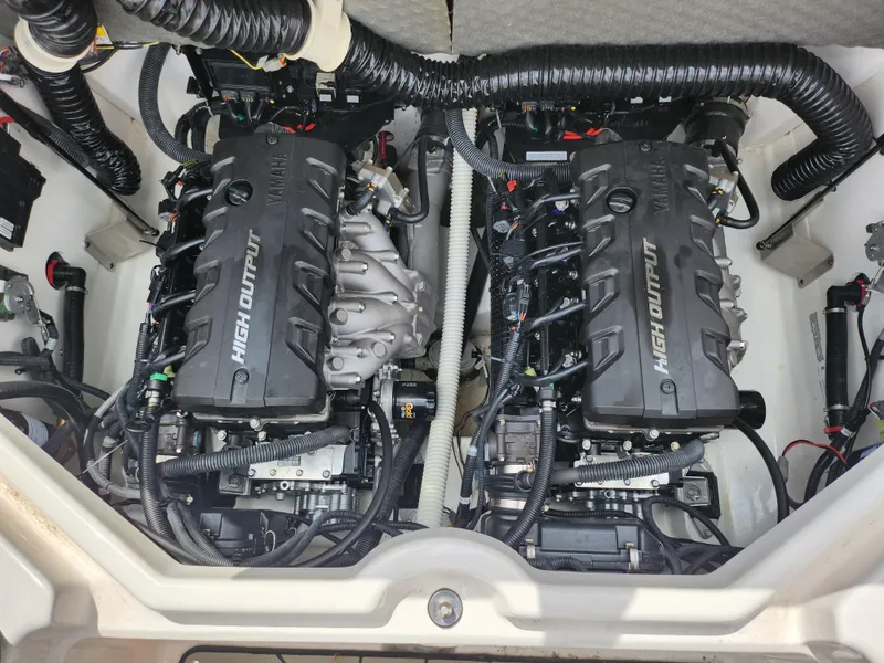 Slide: The Image of Yamaha 212X 2020 - 25