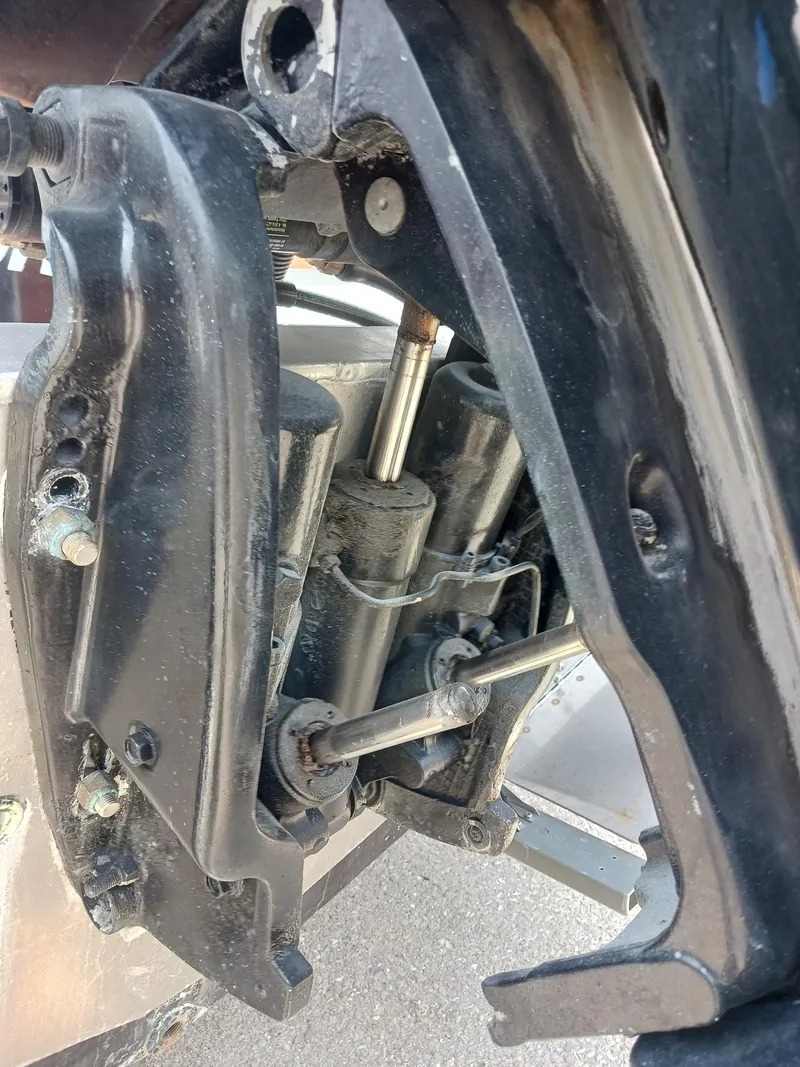 Slide: The Image of Close-up of 1980 Hydra-Sports 2106 Vector boat engine components. - 20