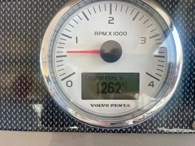 Slide: The Image of Volvo Penta tachometer showing 1262 engine hours on Regal 46 Sport Coupe, 2011 model. - 20
