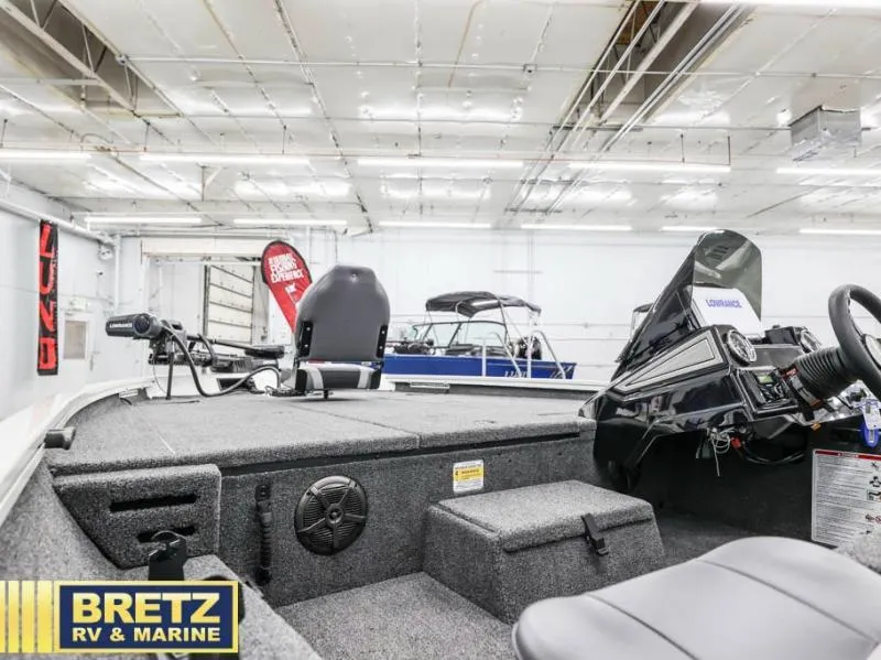 Slide: The Image of Stinger 5 Series 195 Bass 2025 - 22