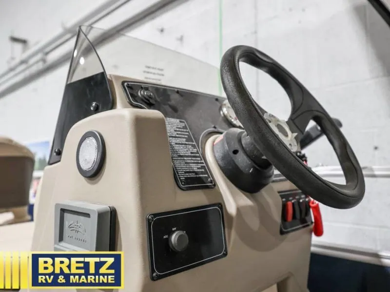 Slide: The Image of Bass Buggy 16 XL Select 2025 - 14