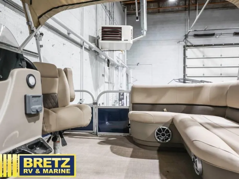 Slide: The Image of Bass Buggy 16 XL Select 2025 - 18