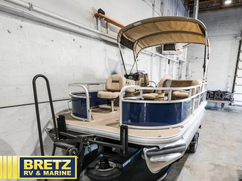 Slide: The Image of Bass Buggy 16 XL Select 2025 - 5