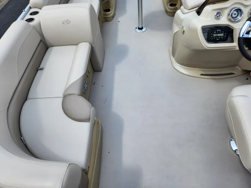 Slide: The Image of Avalon LSZ Cruise II - 20' 2019 - 20