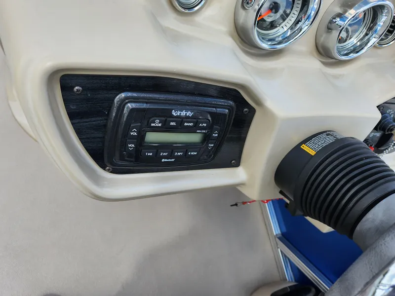 Slide: The Image of Avalon LSZ Cruise II - 20' 2019 - 22