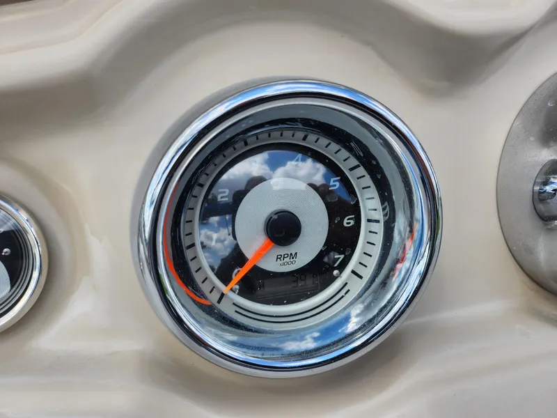 Slide: The Image of Avalon LSZ Cruise II - 20' 2019 - 23