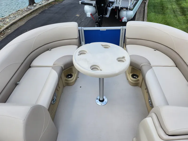 Slide: The Image of Avalon LSZ Cruise II - 20' 2019 - 24