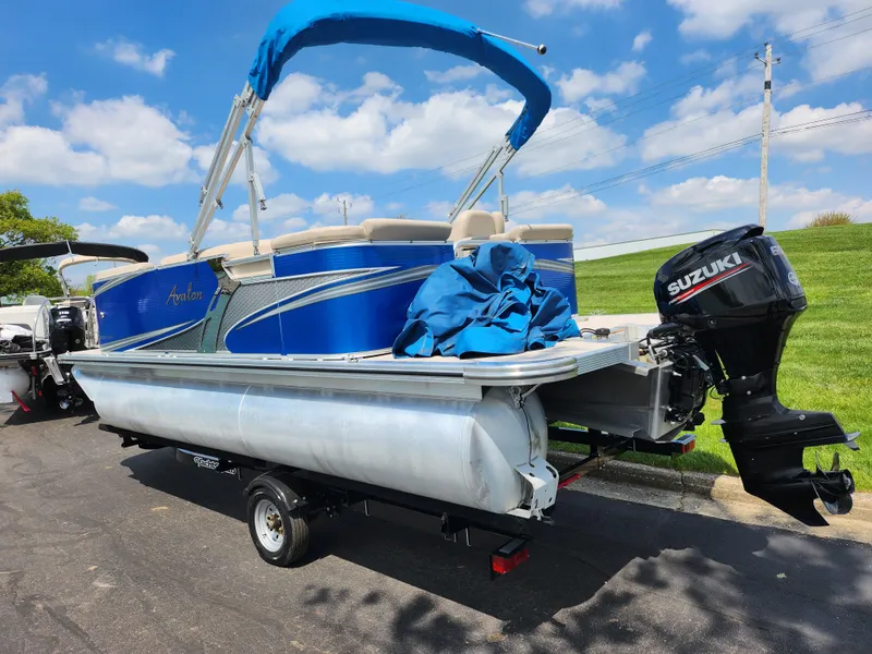 Slide: The Image of Avalon LSZ Cruise II - 20' 2019 - 3