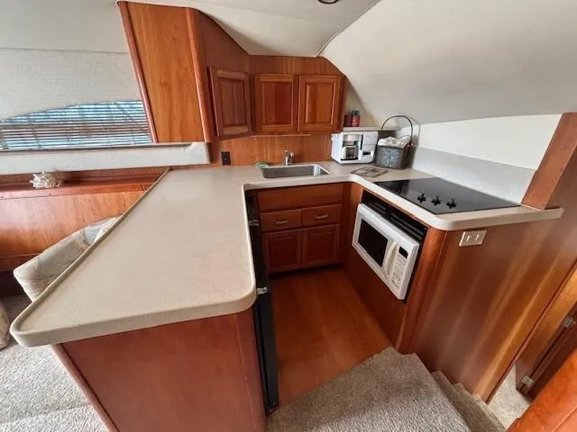 Slide: The Image of Luhrs 40 Convertible 2003 - 10