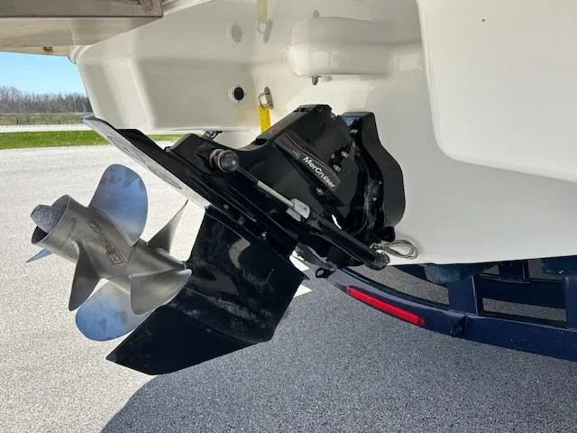 Slide: The Image of 2018 Formula 270 Bowrider boat stern with MerCruiser outdrive and propeller. - 12
