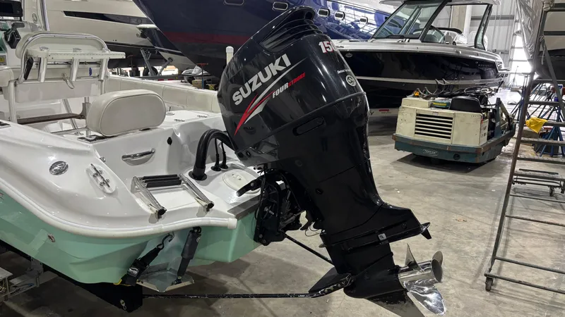 Slide: The Image of Glasstream 221cc 2012 - 17