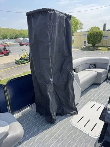 Slide: The Image of Premier 250 Solaris RL 2024 - 21