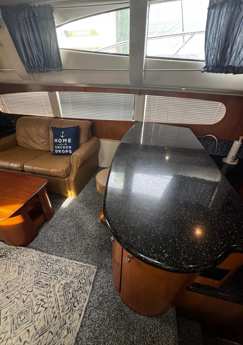 Slide: The Image of 2001 Carver 466 Motor Yacht - 53