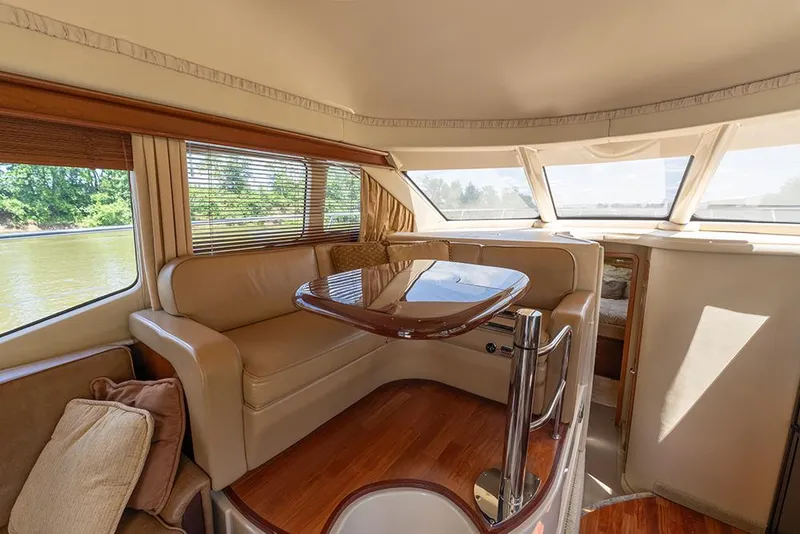 Slide: The Image of Dinette - 26