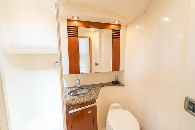 Slide: The Image of Guest head - 35