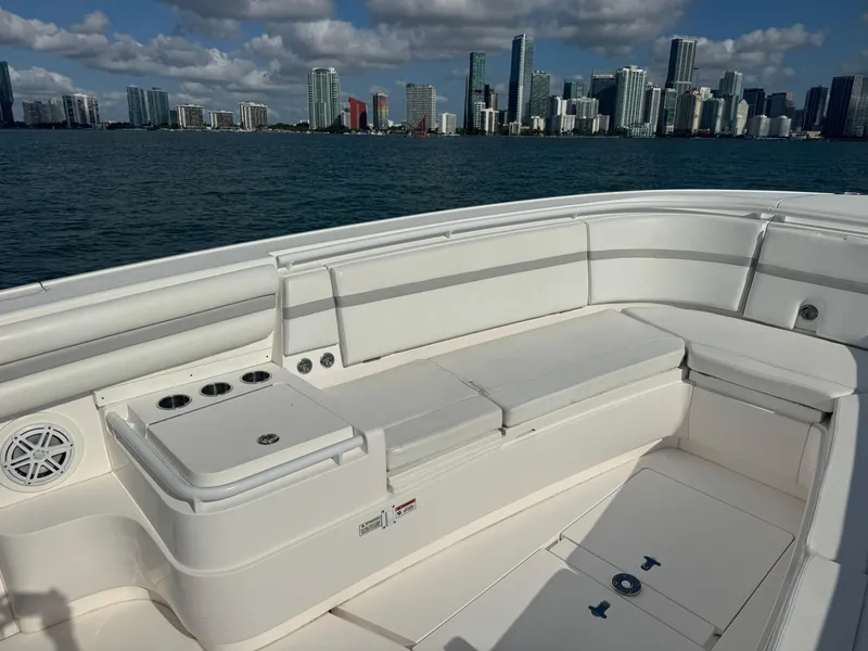 Slide: The Image of Intrepid 370 2016 - 50