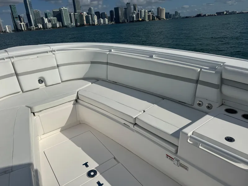 Slide: The Image of Intrepid 370 2016 - 51