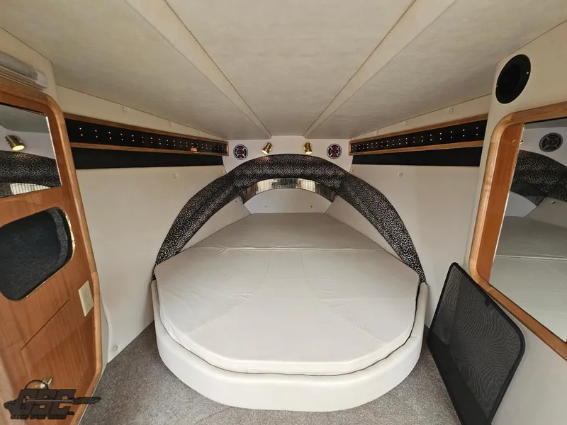 Slide: The Image of Black Thunder 460 Sc 2002 - 72