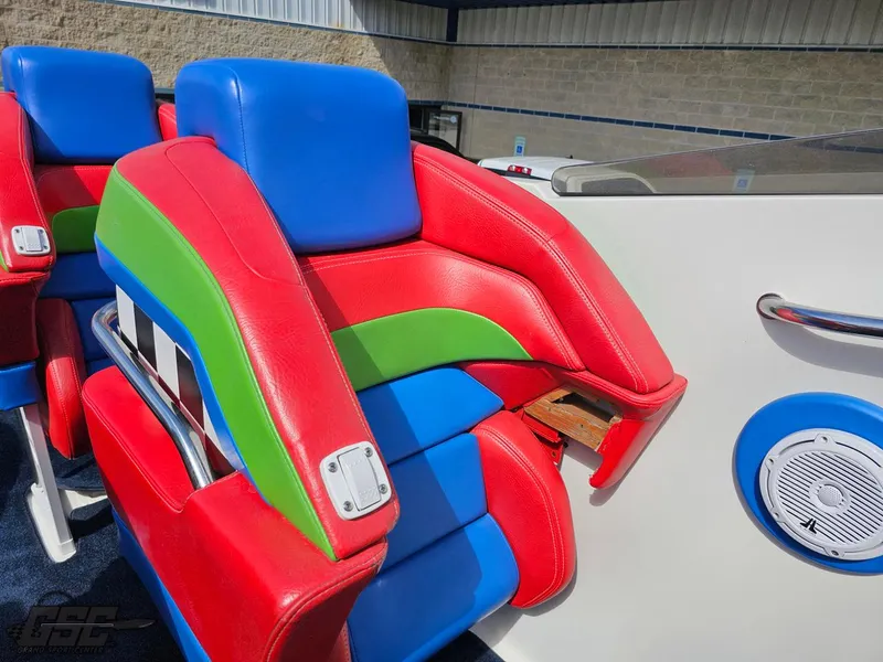 Slide: The Image of Black Thunder 460 Sc 2002 - 83