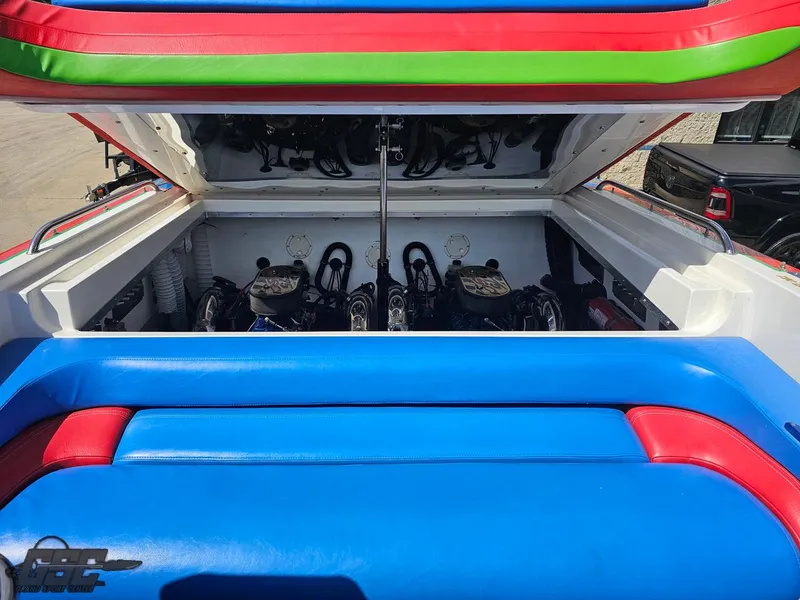 Slide: The Image of Black Thunder 460 Sc 2002 - 90