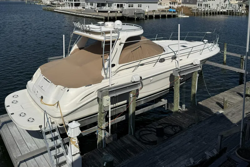 Slide: The Image of Sea Ray 410 Express Cruiser 2003 - 61